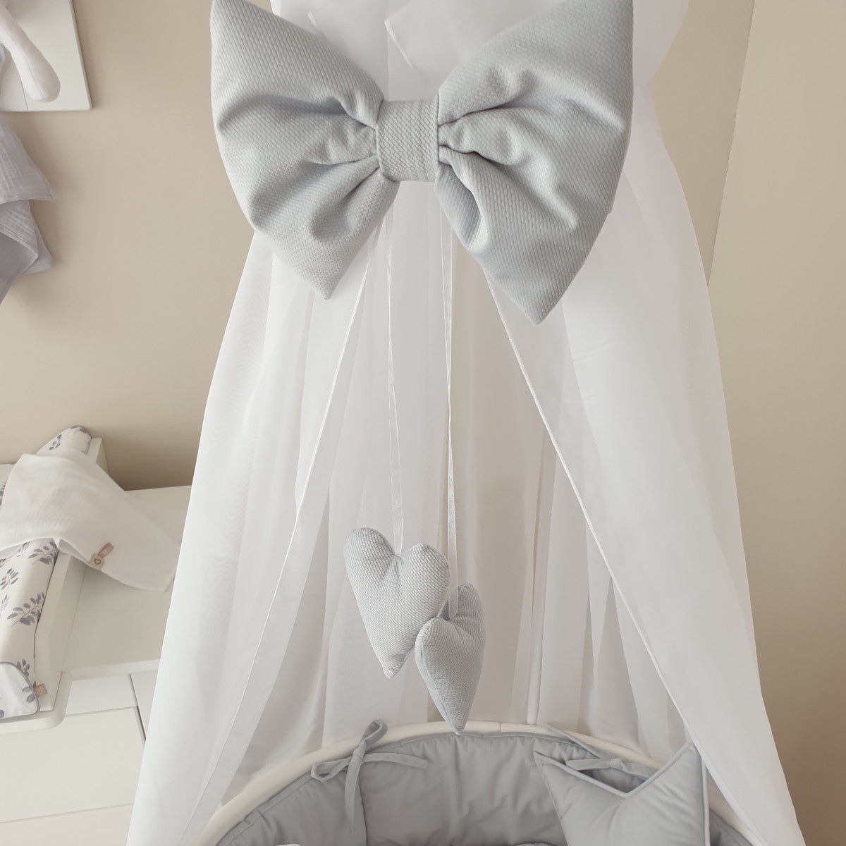 Canopy With Ribbon And Hearts DELUXE