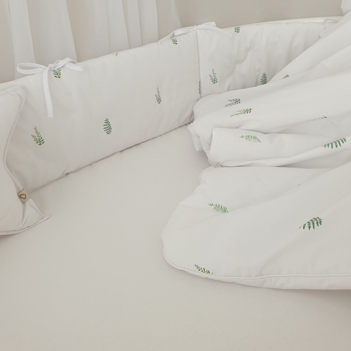 Bed Bumper Deluxe Pattern